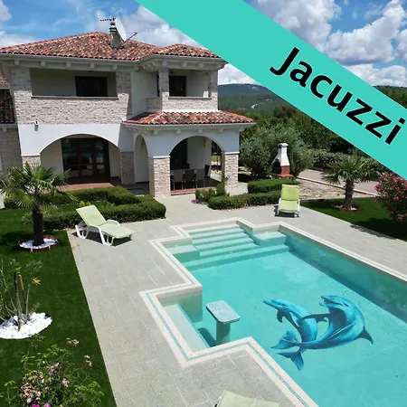 Anna - 4 Bedrooms, 4 Bathrooms, Heated Pool, Jacuzzi