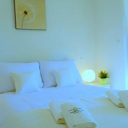 Anna - 4 Bedrooms, 4 Bathrooms, Heated Pool, Jacuzzi Vila